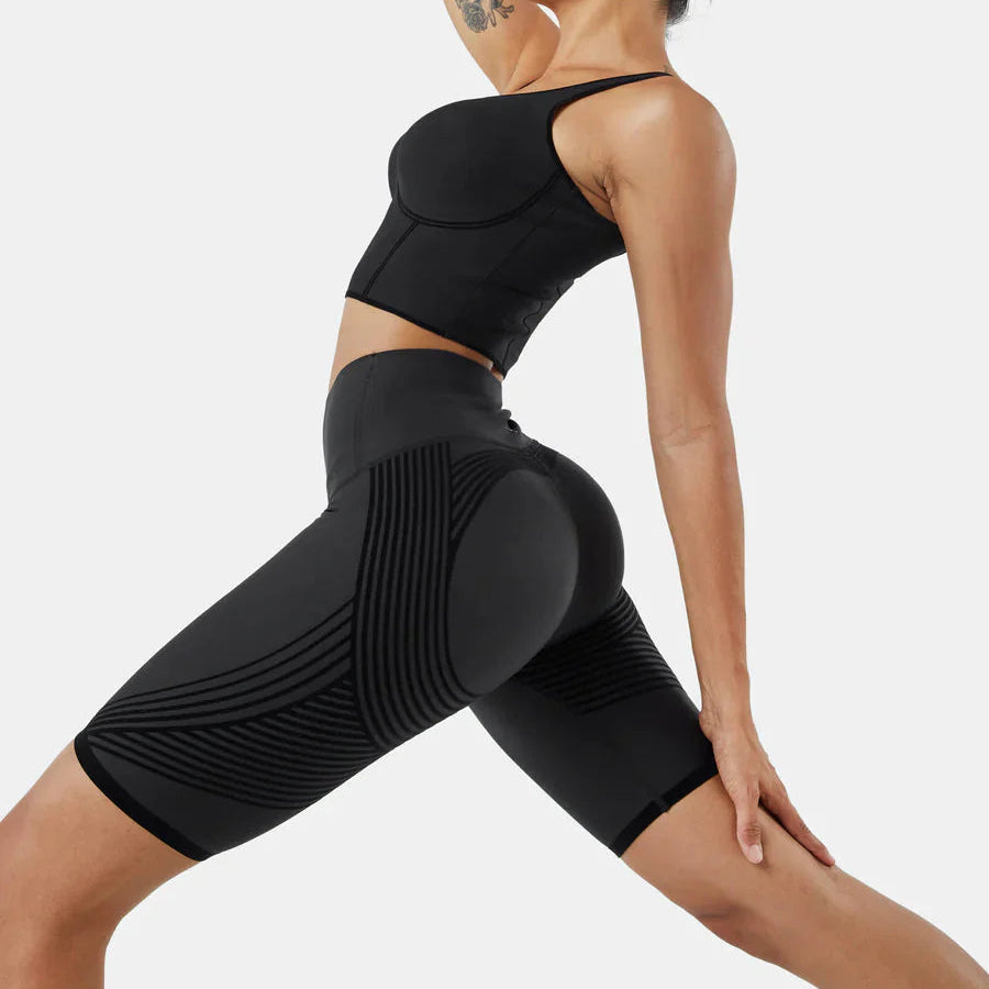 AVA – Skulpturierende 3D Fit Shorts
